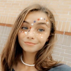 Meet your Posher, Ava